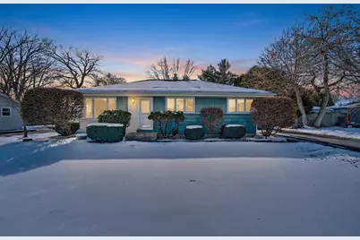 7042  Lone Elm Dr, Racine, WI 53402 - Photo 3