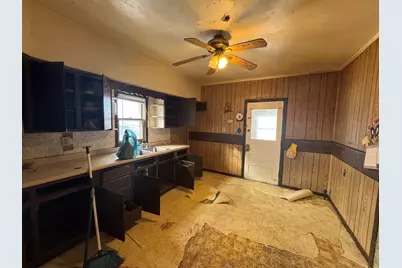 3210  Roosevelt Rd, Kenosha, WI 53142 - Photo 9