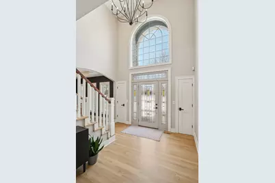 W331N3460  Maplewood Rd, Nashotah, WI 53058 - Photo 9