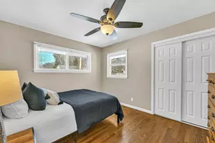 6125 Middleton Ct, Greendale, WI 53129 - Photo 23