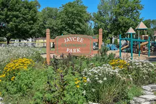 6125 Middleton Ct, Greendale, WI 53129 - Photo 37