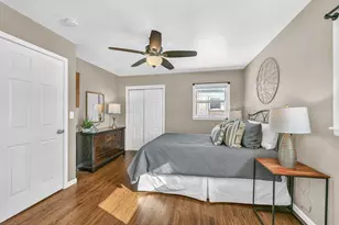 6125 Middleton Ct, Greendale, WI 53129 - Photo 17