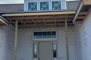 557 Talbot's Woods Dr, Dousman, WI 53118 - Photo 3