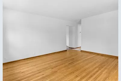 6417 N Green Bay Ave, Glendale, WI 53209 - Photo 13