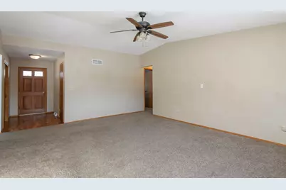 406 N State St, Racine, WI 53167 - Photo 13