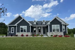 10620 N Coneflower Ct, Mequon, WI 53097 - Photo 61