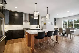 10620 N Coneflower Ct, Mequon, WI 53097 - Photo 5