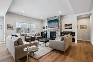 10620 N Coneflower Ct, Mequon, WI 53097 - Photo 9