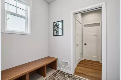 10620 N Coneflower Ct, Mequon, WI 53097 - Photo 31