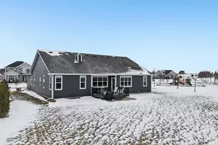 10620 N Coneflower Ct, Mequon, WI 53097 - Photo 25