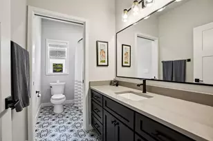 10620 N Coneflower Ct, Mequon, WI 53097 - Photo 19