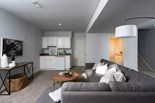 1749 N Hubbard St, Milwaukee, WI 53212 - Photo 29