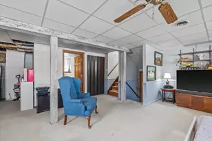 7485 S Highfield Ct, Oak Creek, WI 53154 - Photo 23