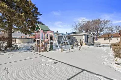 7485 S Highfield Ct, Oak Creek, WI 53154 - Photo 27