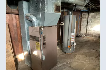 2237 N 15th St #2239, Milwaukee, WI 53205 - Photo 21