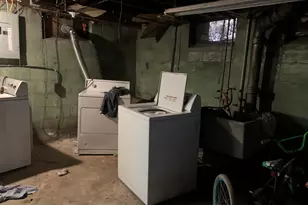 2237 N 15th St, Milwaukee, WI 53205 - Photo 23