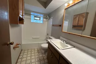 10743 W Appleton Ave, Milwaukee, WI 53225 - Photo 11