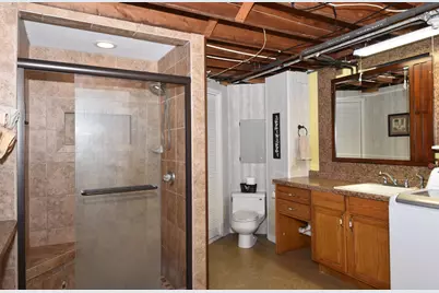 1838  Fancher Rd, Racine, WI 53406 - Photo 33