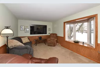 1838  Fancher Rd, Racine, WI 53406 - Photo 17