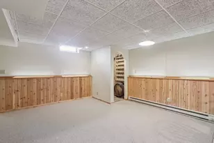 W178N9743 Riversbend Circle, Germantown, WI 53022 - Photo 35