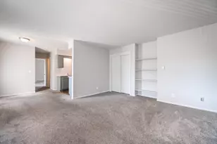 305 Maple Ave, Waukesha, WI 53186 - Photo 21