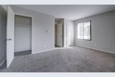 305  Maple Ave, Waukesha, WI 53186 - Photo 19