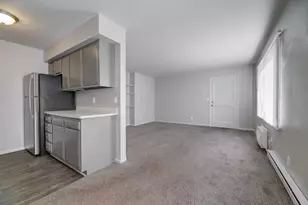 305 Maple Ave, Waukesha, WI 53186 - Photo 15