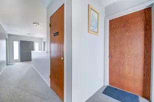 305 Maple Ave, Waukesha, WI 53186 - Photo 33