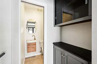 741  Summit Ct, West Bend, WI 53095 - Photo 15