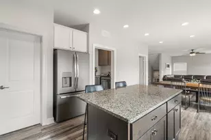 3951 Sienna Ct, Racine, WI 53126 - Photo 15