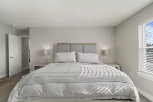 3951 Sienna Ct, Racine, WI 53126 - Photo 33