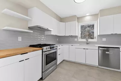 6609  Radburn Ln, Greendale, WI 53129 - Photo 11