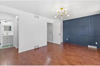 6609  Radburn Ln, Greendale, WI 53129 - Photo 21