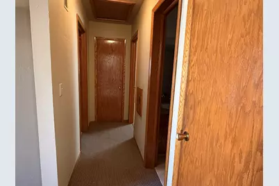 1233 S 26th St, Manitowoc, WI 54220 - Photo 27