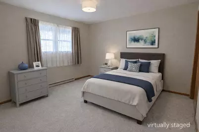 1233 S 26th St, Manitowoc, WI 54220 - Photo 23