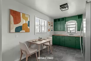 925 N 16th St, Manitowoc, WI 54220 - Photo 3