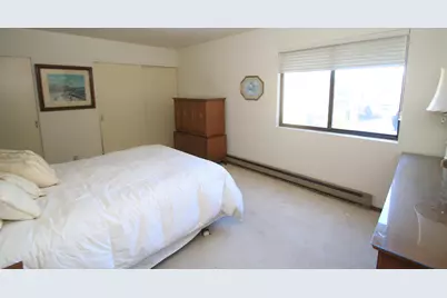 7249 W Wabash Ave, Milwaukee, WI 53223 - Photo 9