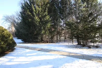 7249 W Wabash Ave, Milwaukee, WI 53223 - Photo 15