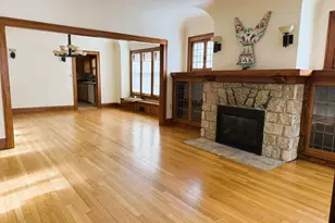 1904 N 83rd St, Wauwatosa, WI 53213 - Photo 3