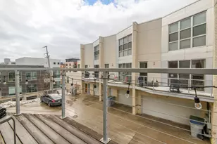 2114 N Commerce St, Milwaukee, WI 53212 - Photo 21