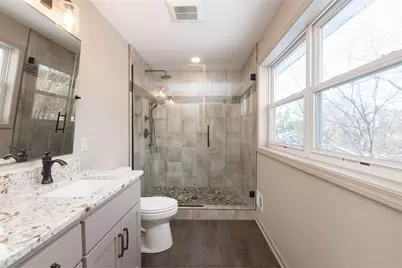 1815  Bark River Dr, Delafield, WI 53029 - Photo 19