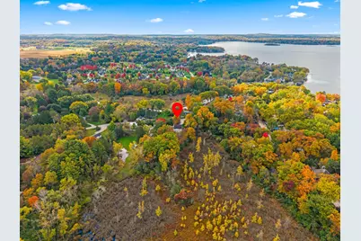 1815  Bark River Dr, Delafield, WI 53029 - Photo 45