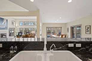 410 Deerpath W, Fontana, WI 53125 - Photo 21