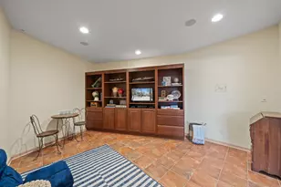 410 Deerpath W, Fontana, WI 53125 - Photo 45