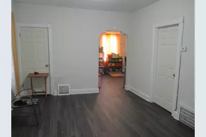 2842 N 16th St, Milwaukee, WI 53206 - Photo 9