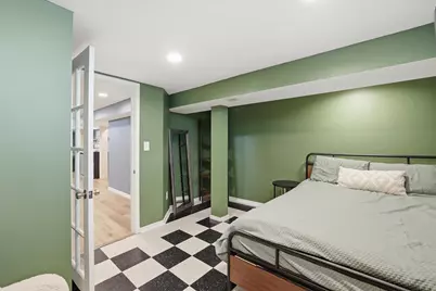 W150N8239  Saxony Dr, Menomonee Falls, WI 53051 - Photo 27