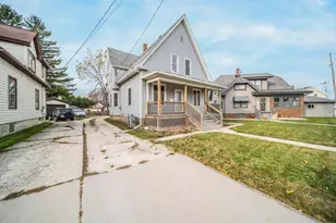 2538 Calumet Dr, Sheboygan, WI 53083 - Photo 25