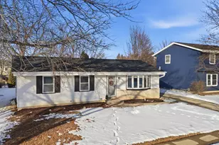 3060 E Stonefield Dr, Oak Creek, WI 53154 - Photo 39