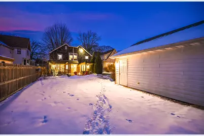 927 E Lexington Blvd, Whitefish Bay, WI 53217 - Photo 51