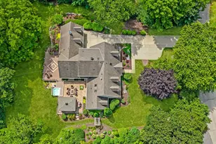 920 Madera Cir, Elm Grove, WI 53122 - Photo 37